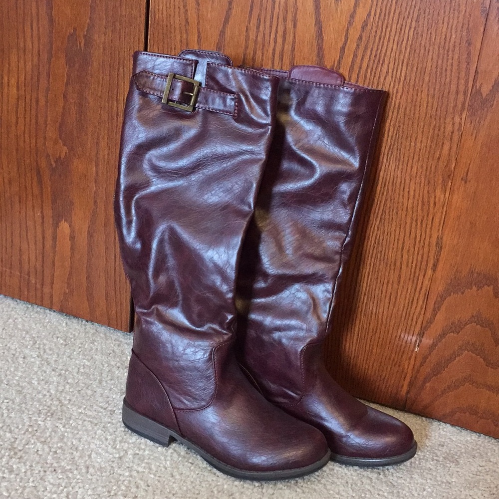 Maroon Boots